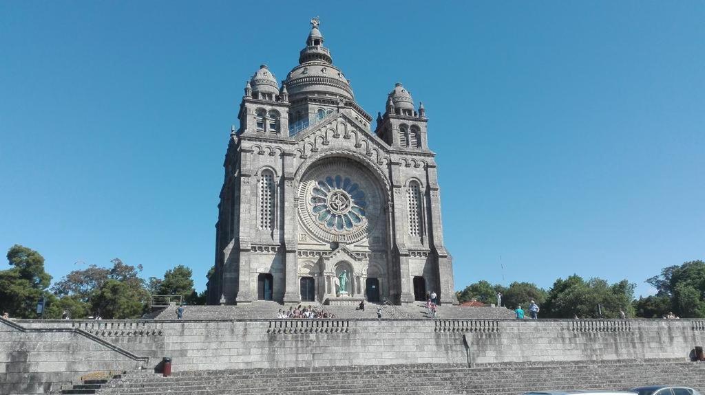 Viana E Amor Apartamento No Centro Historico Viana do Castelo Bagian luar foto